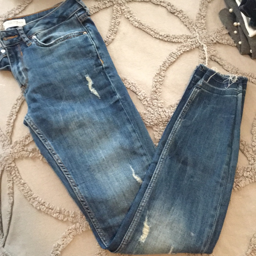 Zara premium denim collection jeans with frays